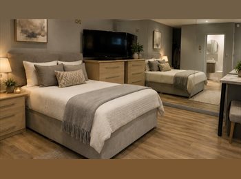Roomgo UK - “The Snug”, Sutton Coldfield - £900 pcm