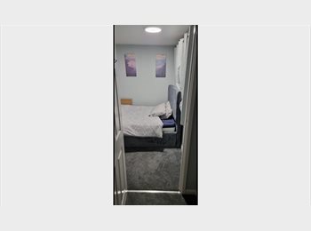 Roomgo UK - PERFECT NHS PROFESSIONALS, Lewsey Farm - £650 pcm