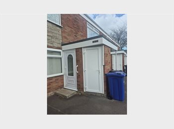 Roomgo UK - 1 bedroom flat, Cradley Heath - £850 pcm