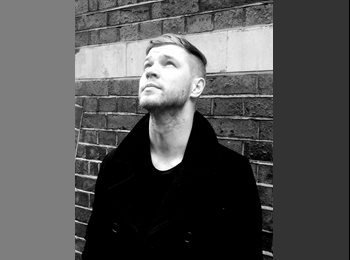 Roomgo UK - Adam - 36 - Stoke Newington