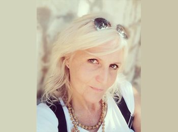 Roomgo UK - claudia - 57 - Dennistoun