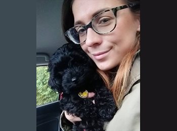 Roomgo UK - Charlotte Marshall - 29 - Waterlooville