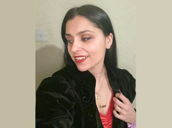 Roomgo UK - Gia - 35 - Tower Hill