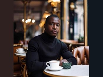 Roomgo UK - Christopher - 44 - Marsh Farm