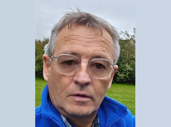 Roomgo UK - Robert - 61 - Birmingham