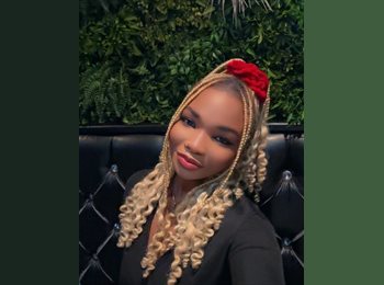 Roomgo UK - Ruth - 28 - Birmingham