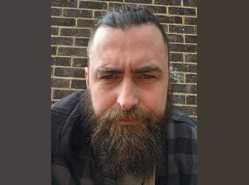 Roomgo UK - Danny - 39 - Gosport