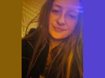 Roomgo UK - Róisín - 32 - Bexhill-on-Sea