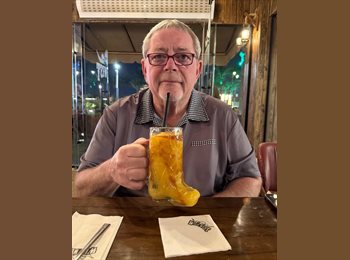 Roomgo UK - David Penson - 66 - London