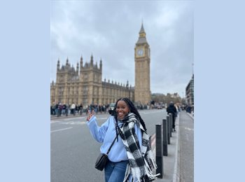 Roomgo UK - Thuli  - 25 - Bromley