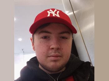 Roomgo UK - Shane - 23 - High Wycombe