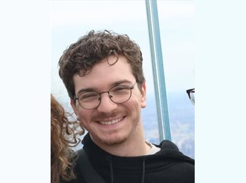 Roomgo UK - Tiago - 25 - Guildford