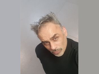 Roomgo UK - Razwan - 54 - Coventry