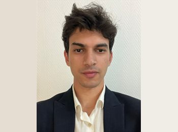 Roomgo UK - Ilyass - 24 - Clerkenwell