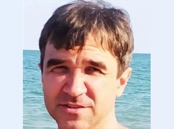 Roomgo UK - Maksym - 50 - Swadlincote