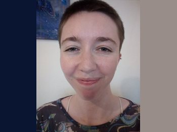 Roomgo UK - Kitty - 29 - Tower Hill