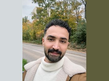 Roomgo UK - Dana - 33 - Manchester