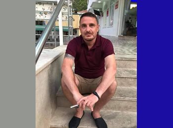 Roomgo UK - Neil - 49 - The Lanes