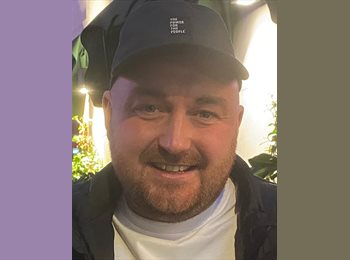 Roomgo UK - Dan  - 35 - Blackfen