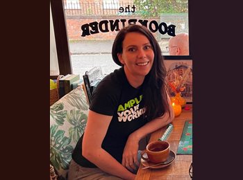 Roomgo UK - Louise  - 39 - Dingle