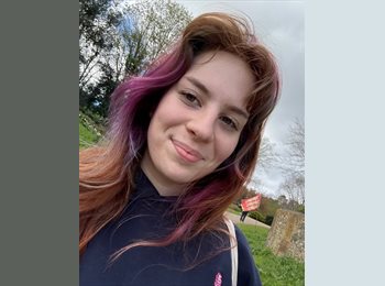 Roomgo UK - Alice - 24 - Stockton-on-Tees