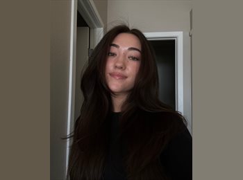 Roomgo UK - Madeline - 26 - Old Town