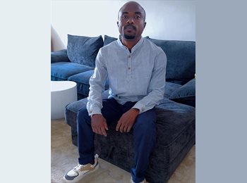 Roomgo UK - Adedotun - 42 - Southend-on-Sea