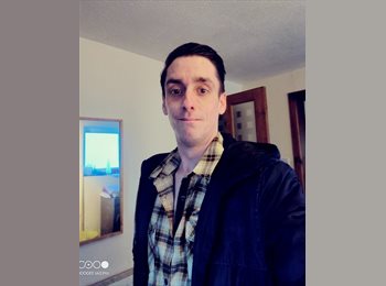 Roomgo UK - Andrew Taylor  - 38 - Swindon