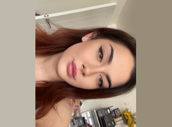 Roomgo UK - Megan - 29 - Middlesbrough