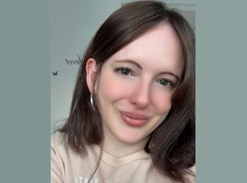 Roomgo UK - Michelle Pagola - 29 - Worthing
