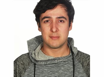 Roomgo UK - Diogo - 35 - Cobham