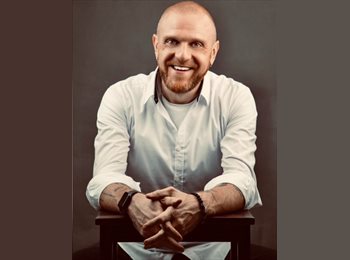 Roomgo UK - William - 42 - York