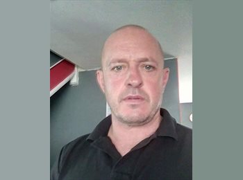 Roomgo UK - Mark Mitchell  - 59 - Sheffield