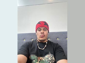 Roomgo UK - Kevin Hadimadja - 28 - Addlestone
