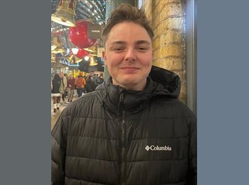 Roomgo UK - Charlie - 28 - Broadmead