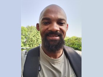 Roomgo UK - Quinton Johandre - 32 - Ashford