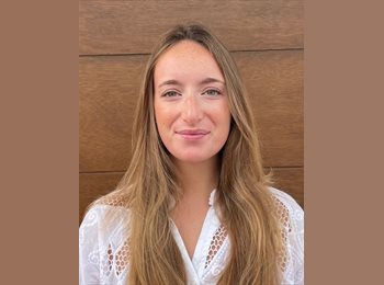 Roomgo UK - Constance Vulliez - 25 - London