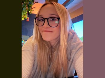 Roomgo UK - Ruby  - 19 - Manchester