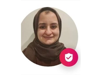 Roomgo UK - Saba Nawaz - 26 - Salisbury