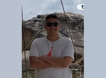 Roomgo UK - Matteo - 22 - Dundee