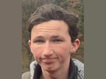 Roomgo UK - Conor - 24 - Edinburgh