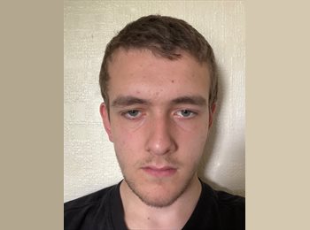 Roomgo UK - Jamie - 19 - Shepherds Bush