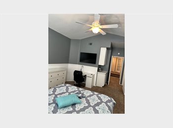 Roomgo US - Room Available 6/01/26 Showing Now, Rancho Santa Margarita - $1,450 pm