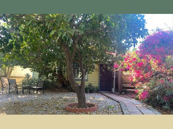 Roomgo US - Private Atwater Village Casita, Atwater Village - $1,450 pm