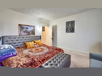 Roomgo US -  Title  4 Private Rooms for Rent in Harrisburg – Clean & Quiet House   Description  Private rooms av, Harrisburg - $600 pm