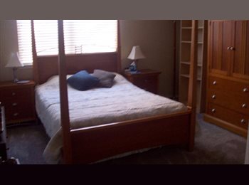 Roomgo US - Castle Rock room for rent, Castle Rock - $1,200 pm