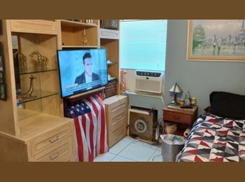 Roomgo US - Private ROOM ,entrance, driveway, Boynton Beach - $1,075 pm