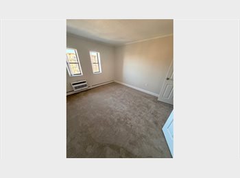 Roomgo US - Master bedroom in a 2 Bed 2 Bath Luxury Unit, Malden - $1,300 pm