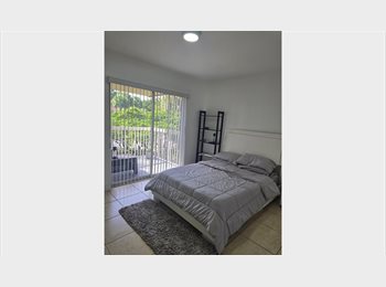 Roomgo US - habitación en Doral en Renta, Doral - $1,200 pm