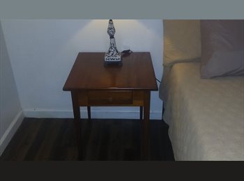 Roomgo US - Room for rent oaklawn area, Oak Lawn - $600 pm